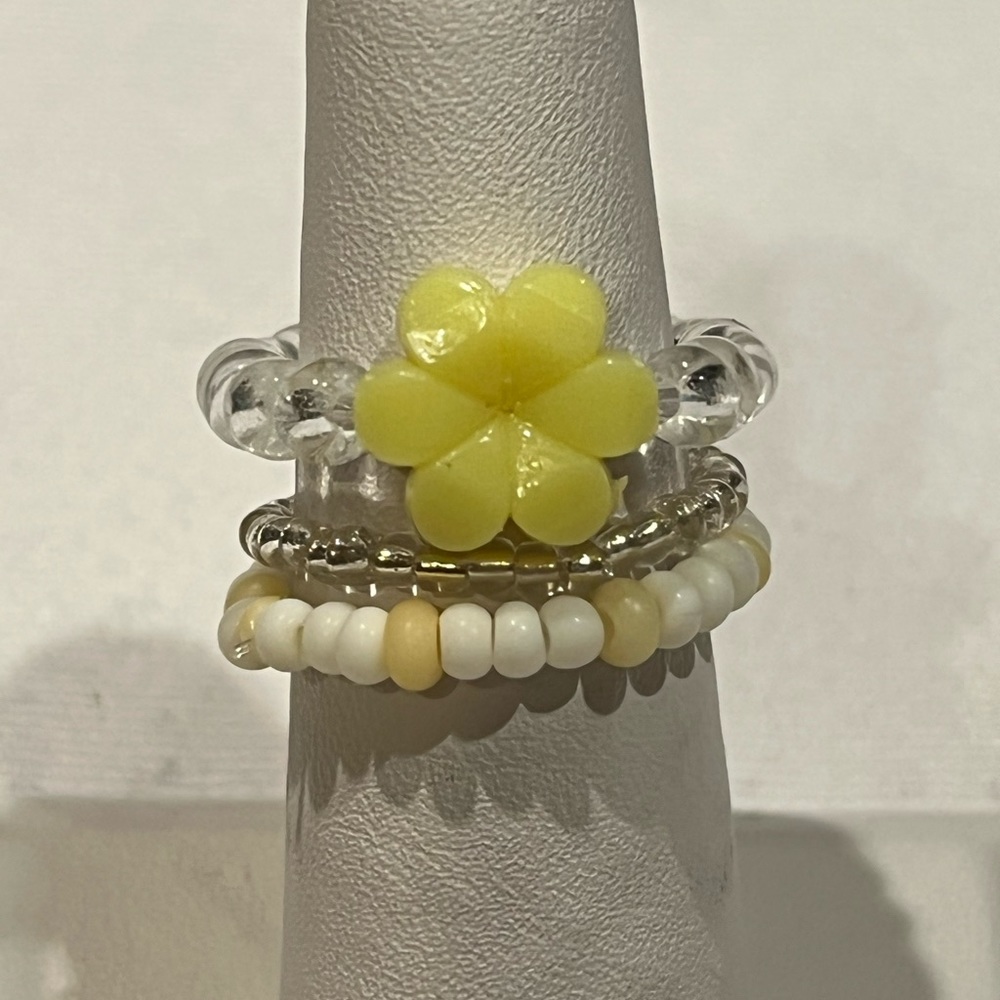 Handmade Yellow Flower Beaded Ring Set